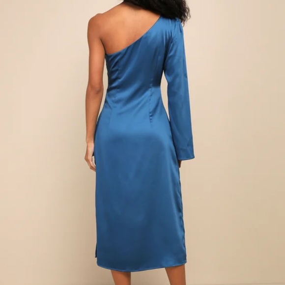 Lulu’s One Shoulder Dress - Picture 4 of 6